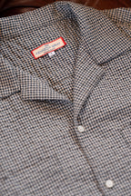 Camp collar and Kennedy Gray label of the NYC Shirt, close up